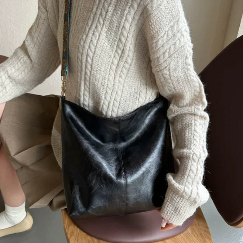 Sac Seau Vintage en Similicuir – Élégance & Intemporalité