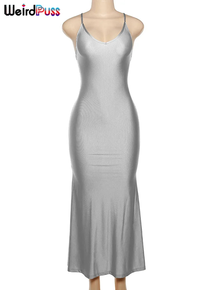 Glamour & Seduction - Elegant Backless Long Dress
