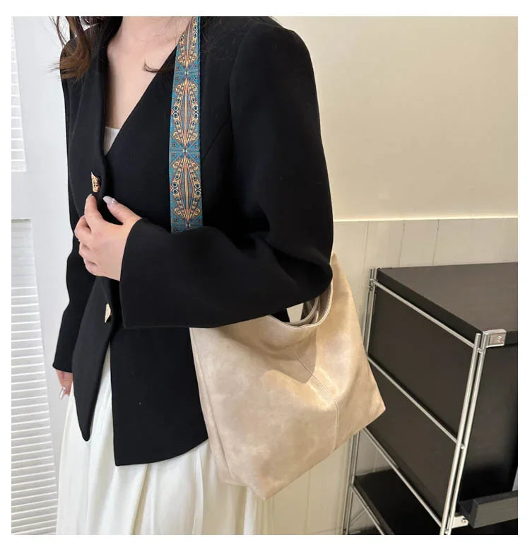 Sac Seau Vintage en Similicuir – Élégance & Intemporalité