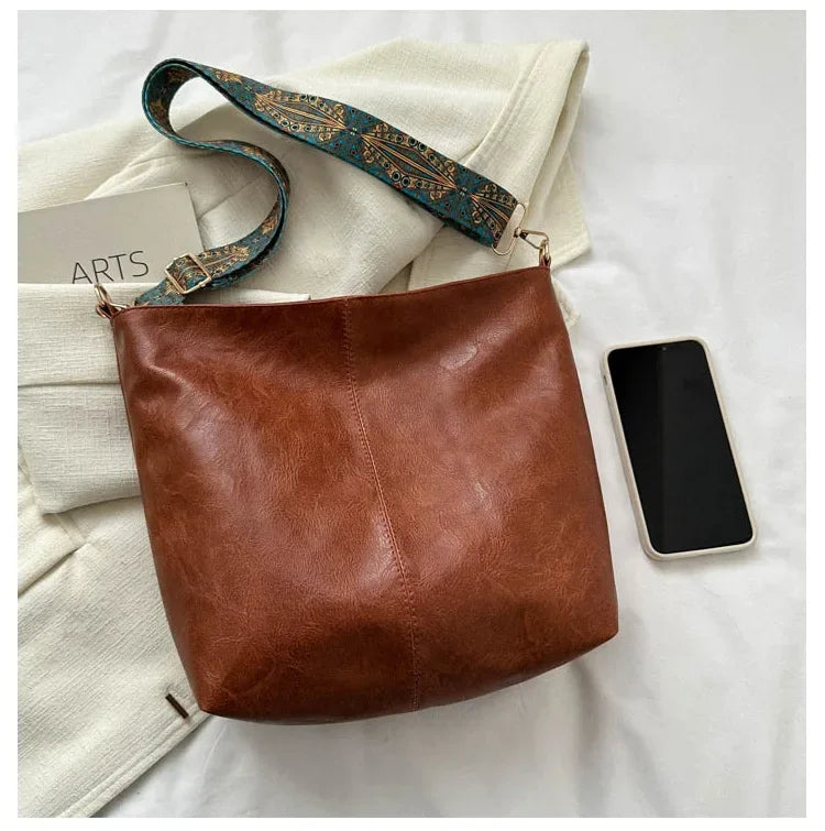 Sac Seau Vintage en Similicuir – Élégance & Intemporalité