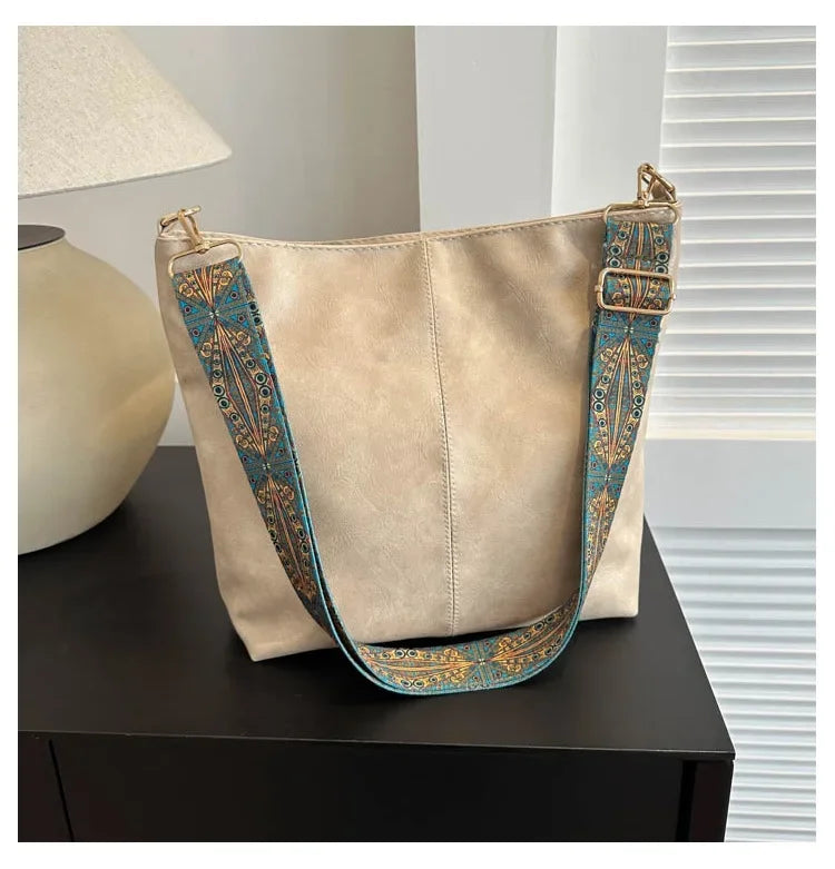 Sac Seau Vintage en Similicuir – Élégance & Intemporalité