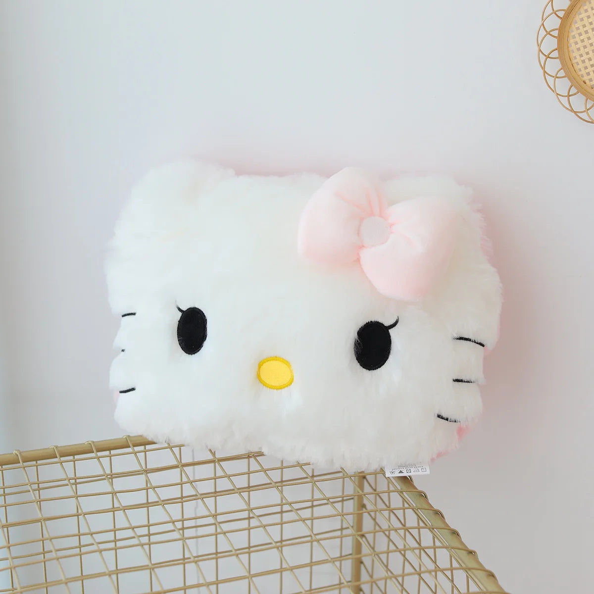 Coussin Dossier Géant Hello Kitty – Douceur et Confort