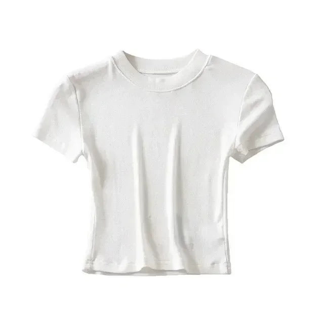Haut Court Gothique à Manches Courtes – Style & Confort