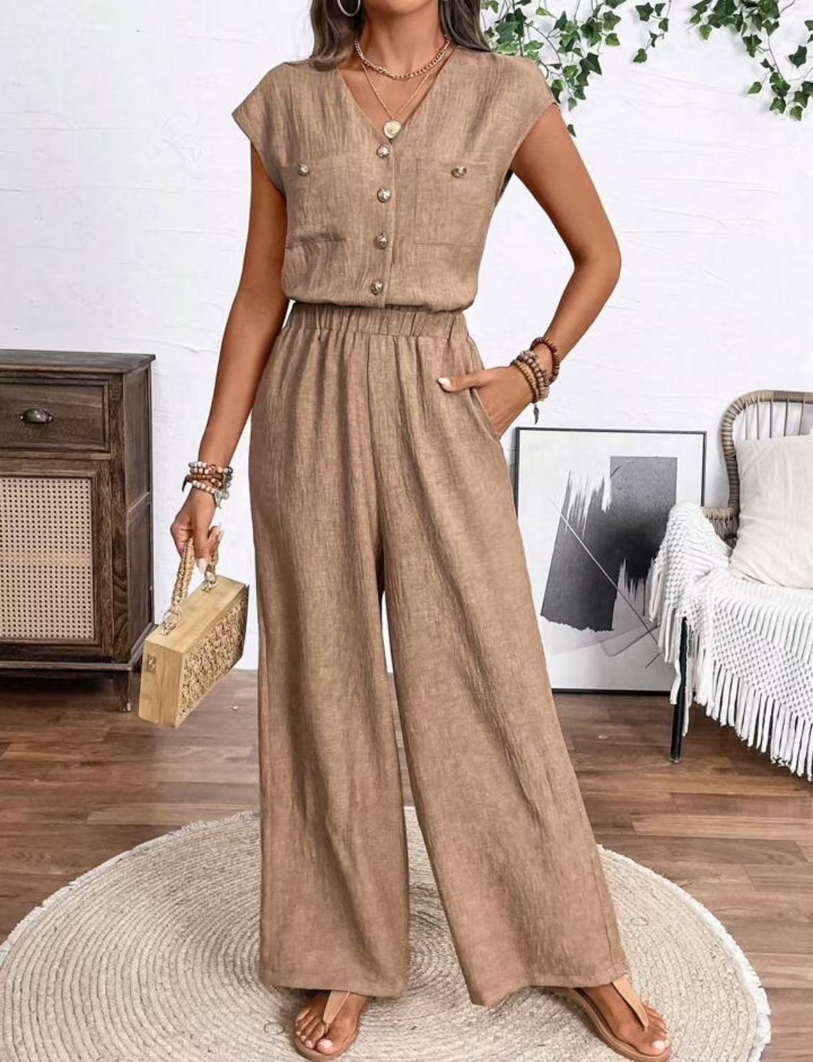 Combinaison Femme à Col V avec Boutons & Poches