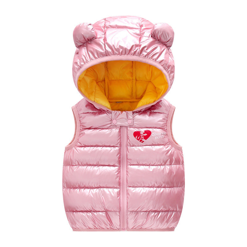 Sleeveless jackets and hooded jackets for children