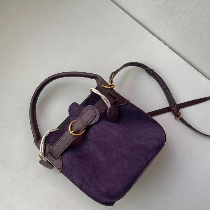 Sac Seau en Velours – Élégance & Tendance