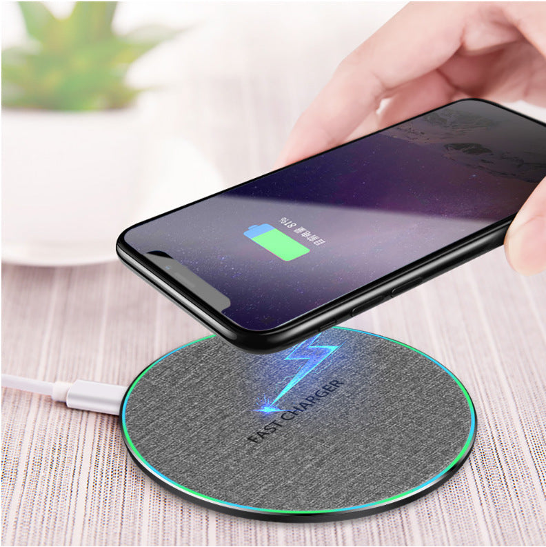 Chargeur Sans Fil Ultra-Mince 15W – Charge Rapide
