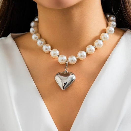 Exaggerated Punk Necklace with Large Round Beads – Bold and Trendy