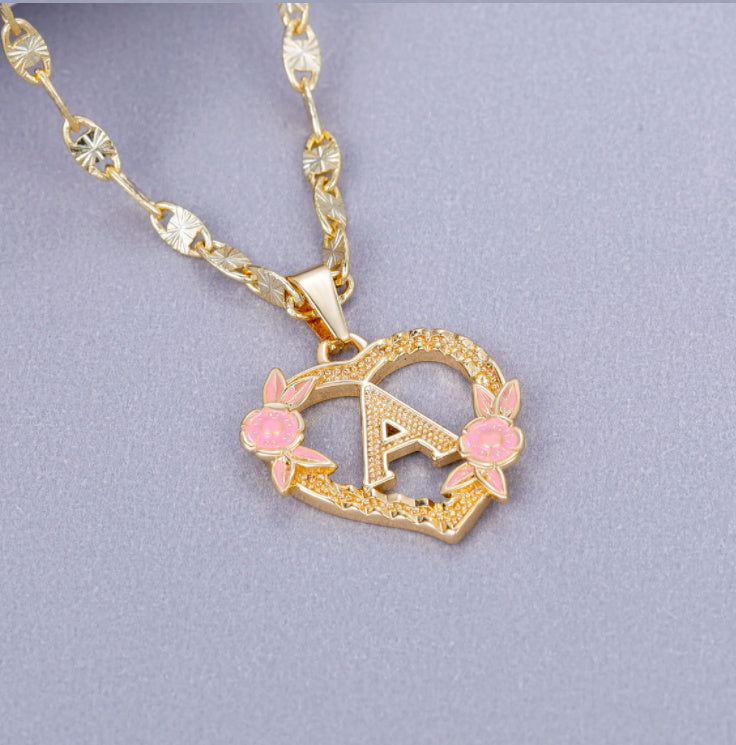 Pendentif Personnalisé Plaqué Or – Cœur Fleuri