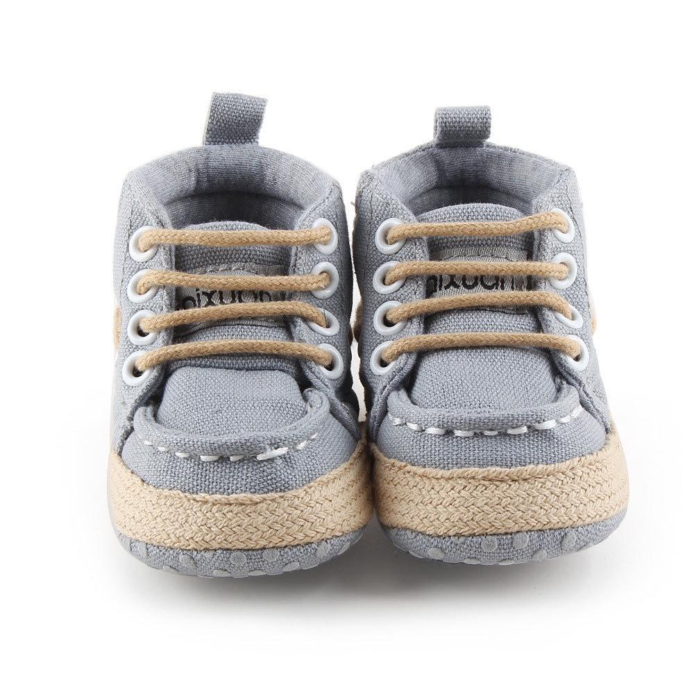 Baby shoes 