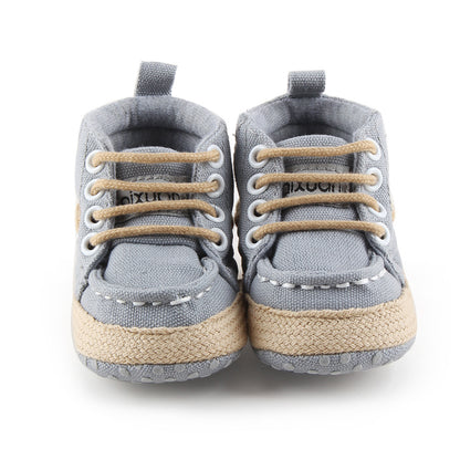 Baby shoes 
