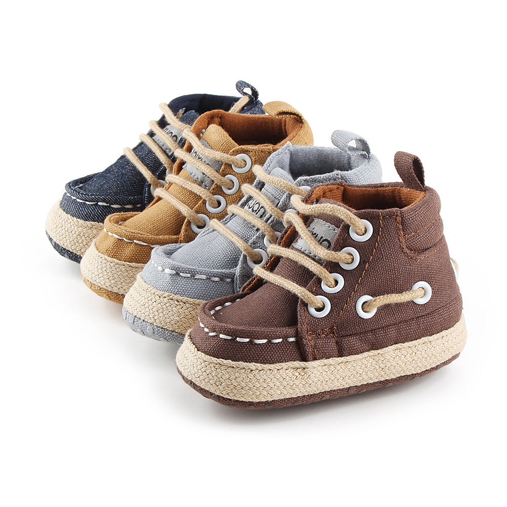 Baby shoes 