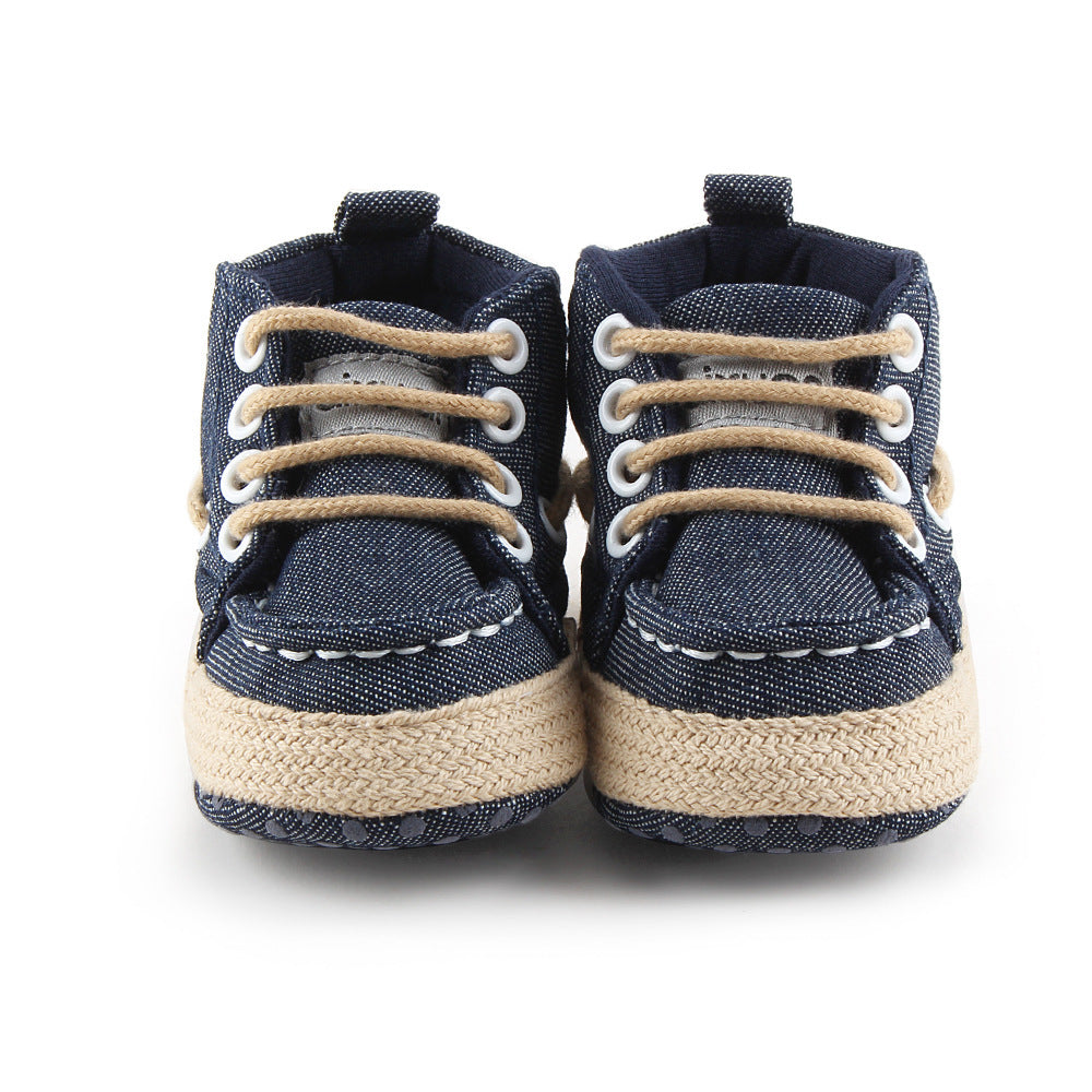 Baby shoes 