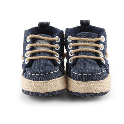 Baby shoes 