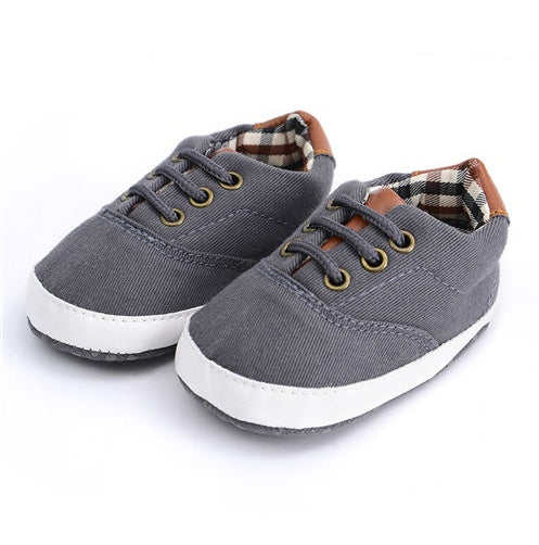 Chaussures en Toile pour Bébé – Souples & Confortables
