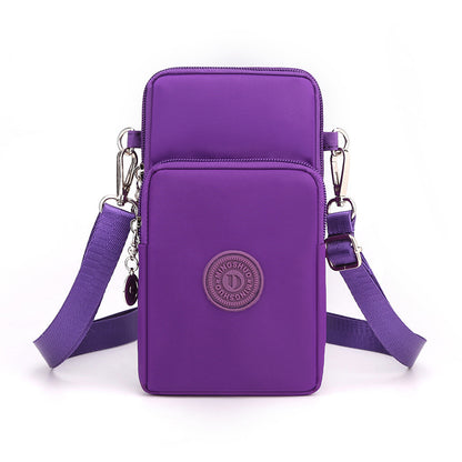 Compact Shoulder Bag – Practical &amp; Elegant