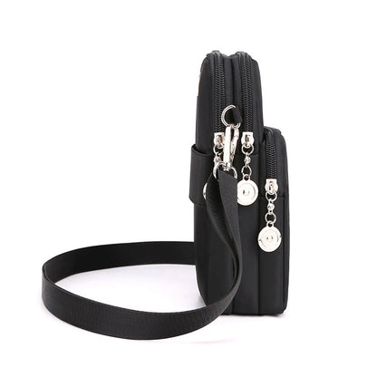 Compact Shoulder Bag – Practical &amp; Elegant