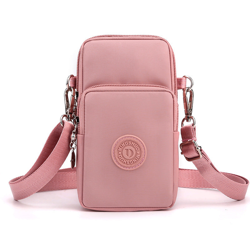 Compact Shoulder Bag – Practical &amp; Elegant