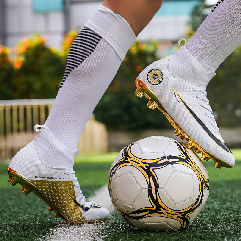 Chaussures de Football Hautes Spéciales Entraînement – Semelle Plaquée Or