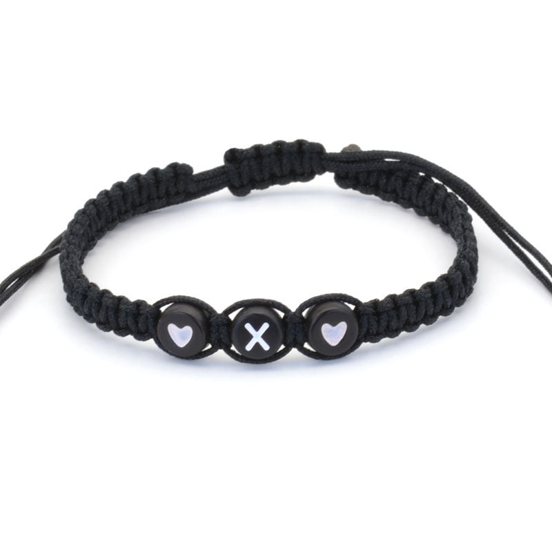 Bracelet Tressé à la Main avec Lettre & Cœur