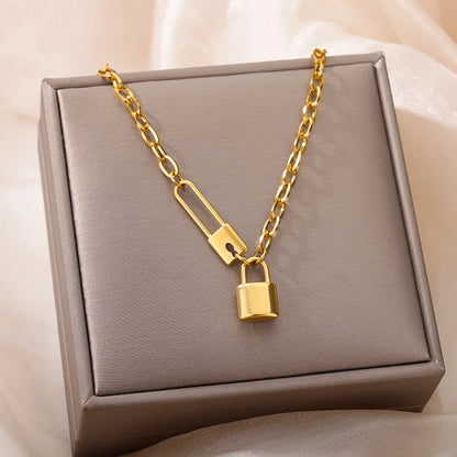 Heart Necklace – Gothic Style