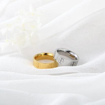 Bague Croix en Acier Inoxydable – Élégance