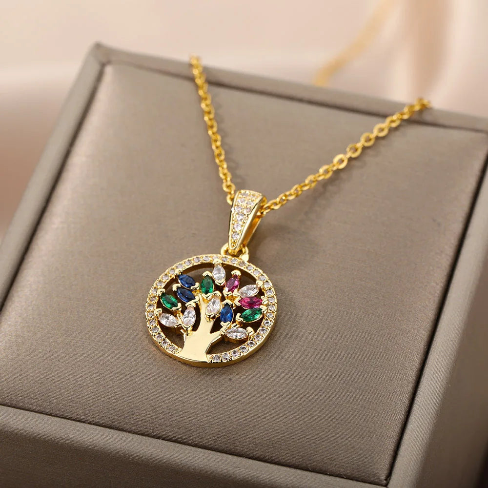 Heart Necklace – Gothic Style
