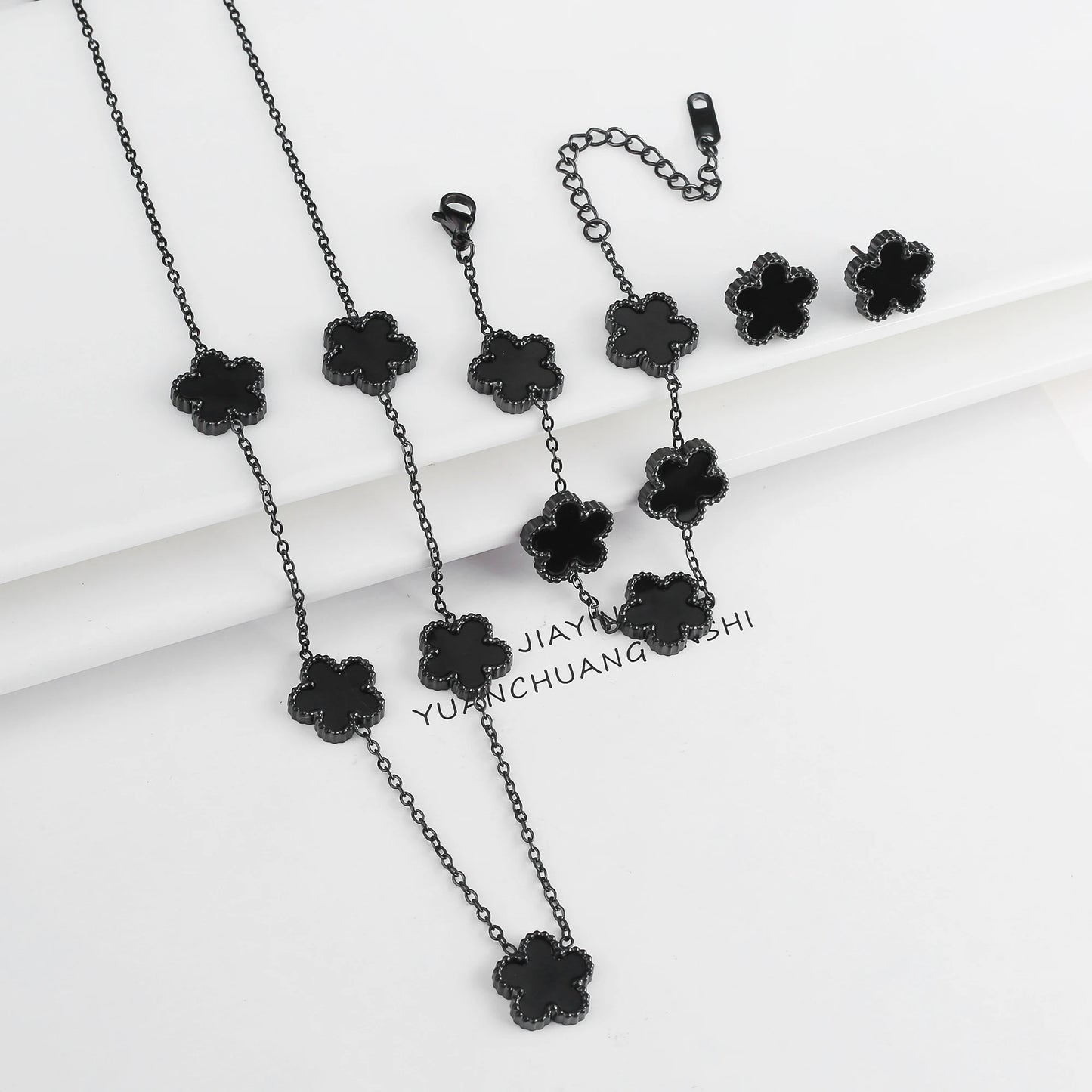 Parure Bijoux 3 Pièces Plaqué Or 18K – Élégance Florale