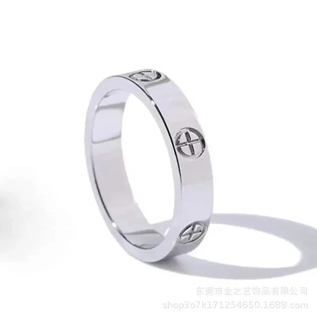 Love Cross Ring in Stainless Steel – Rose Gold Plated &amp; Crystals