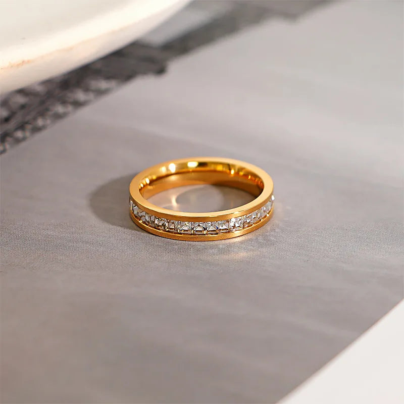Unisex Stainless Steel Ring – Cubic Zirconia &amp; Luxury Finish