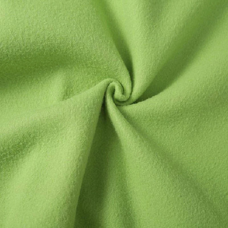 Sweat à Capuche Femme – Imprimé Plume, Chaud & Confortable