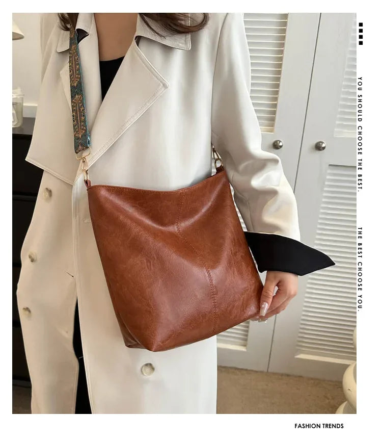 Sac Seau Vintage en Similicuir – Élégance & Intemporalité