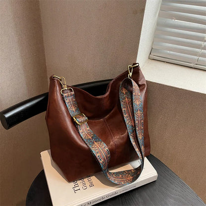 Sac Seau Vintage en Similicuir – Élégance & Intemporalité