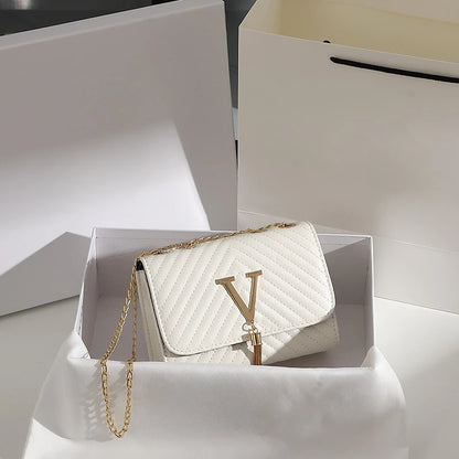 Sac Bandoulière Femme – Broderie Élégante & Détails Luxueux