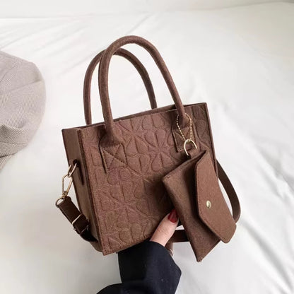 Petit Sac à Main en Feutre – Élégance et Simplicité pour un Style Tendance